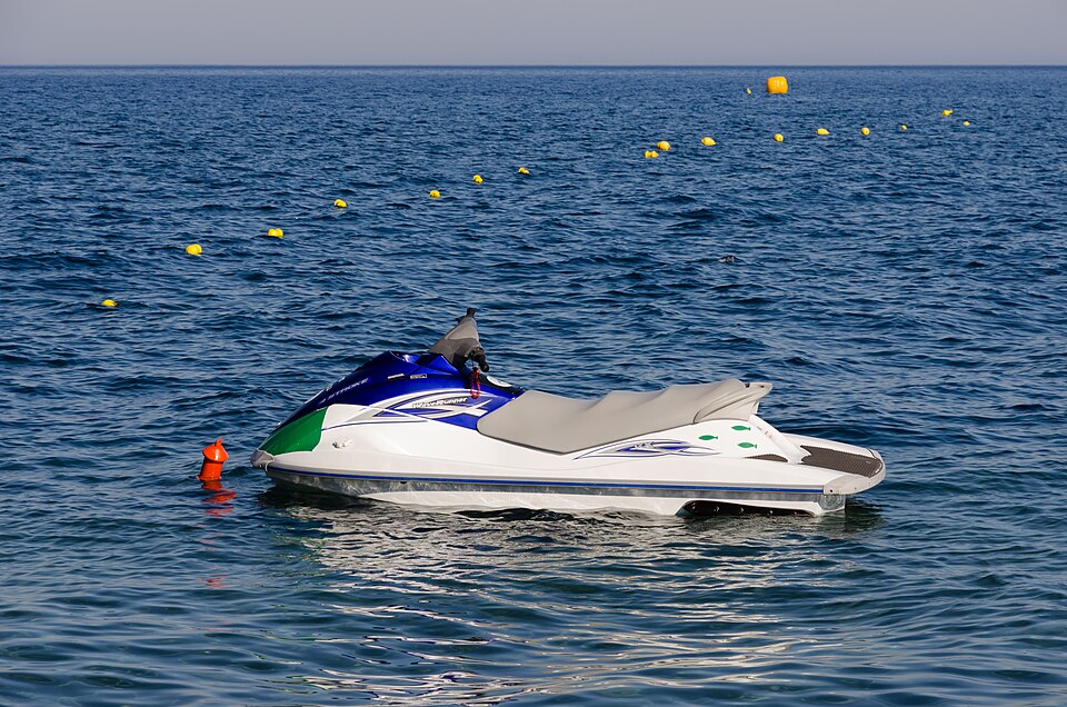 Yamaha VX Cruiser jet ski